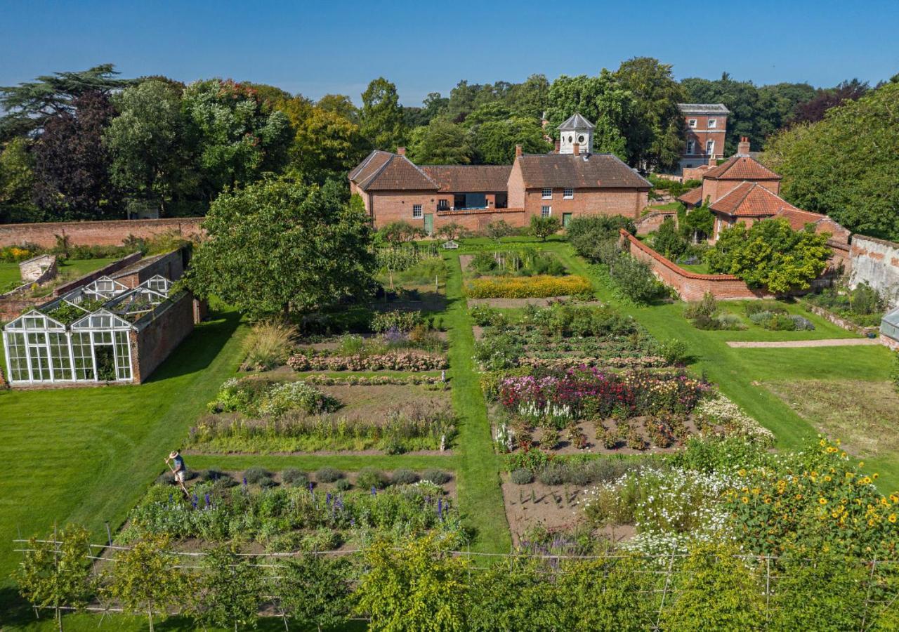 Villa Wolterton Hall à Itteringham Extérieur photo